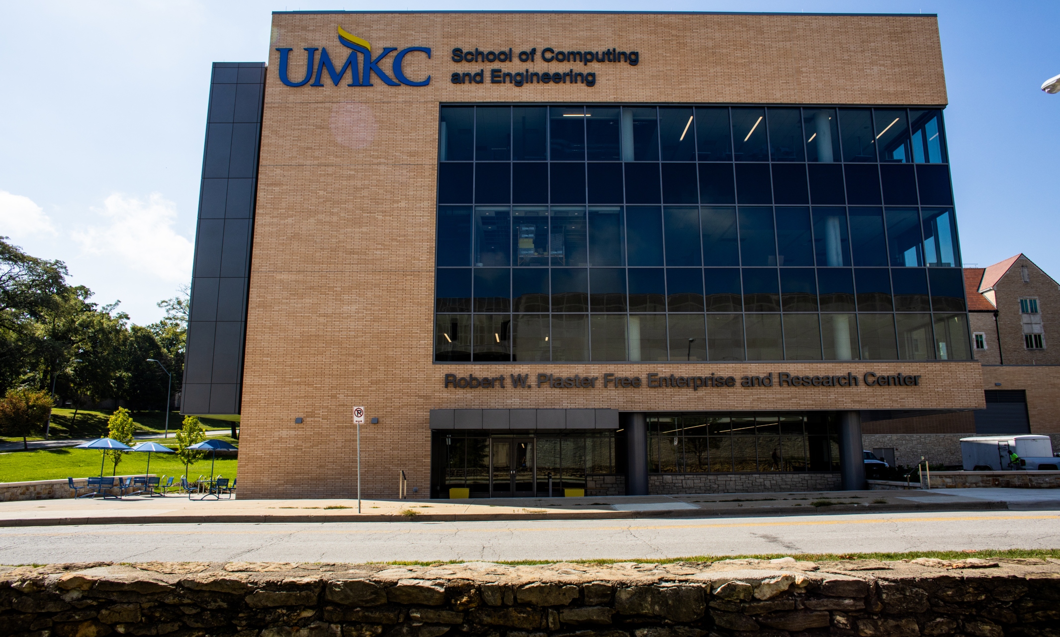 The exterior of the School of Computing and Engineering at UMKC. 