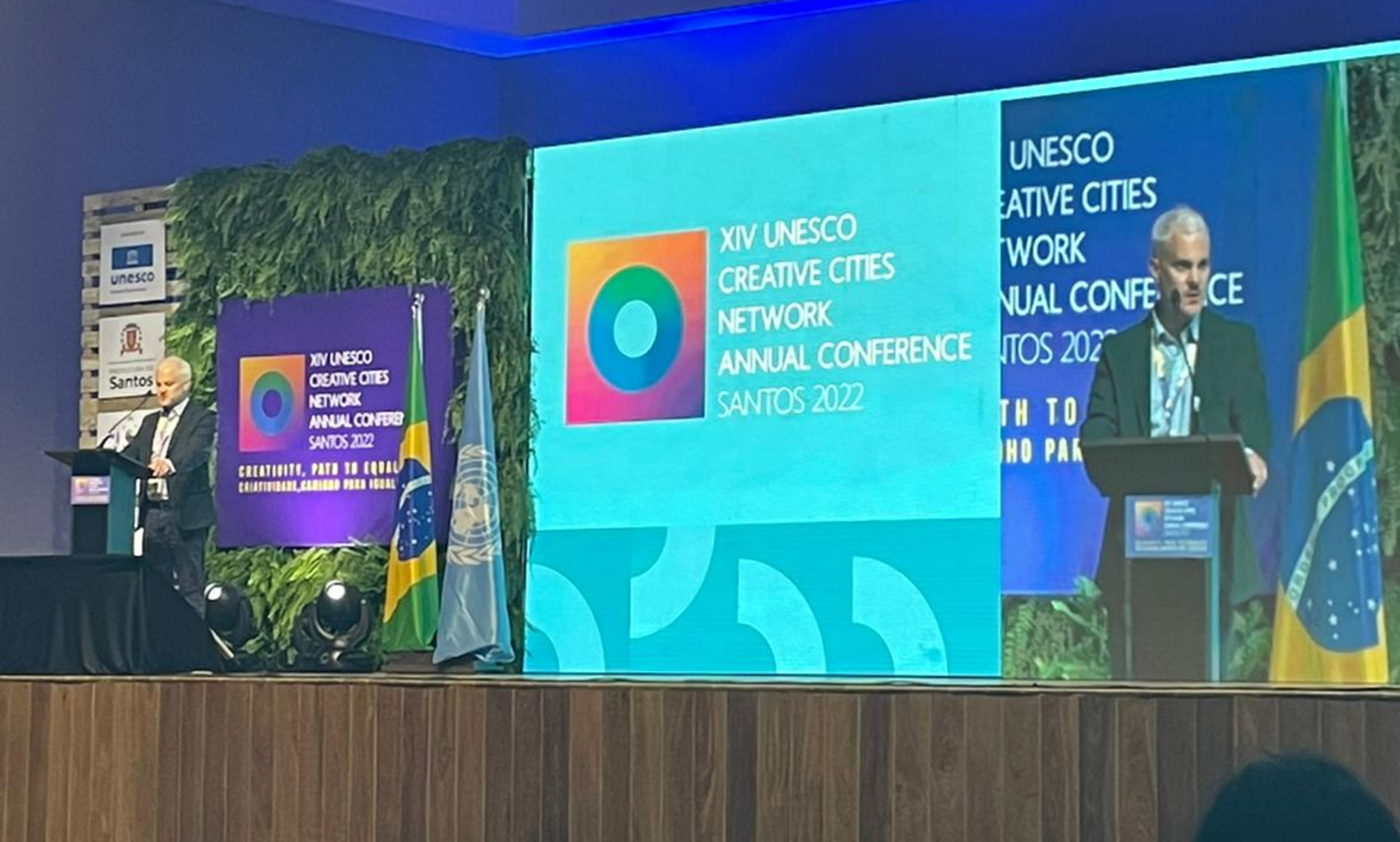 Jacob Wagner at podium at UNESCO conference in Santos, Brazil