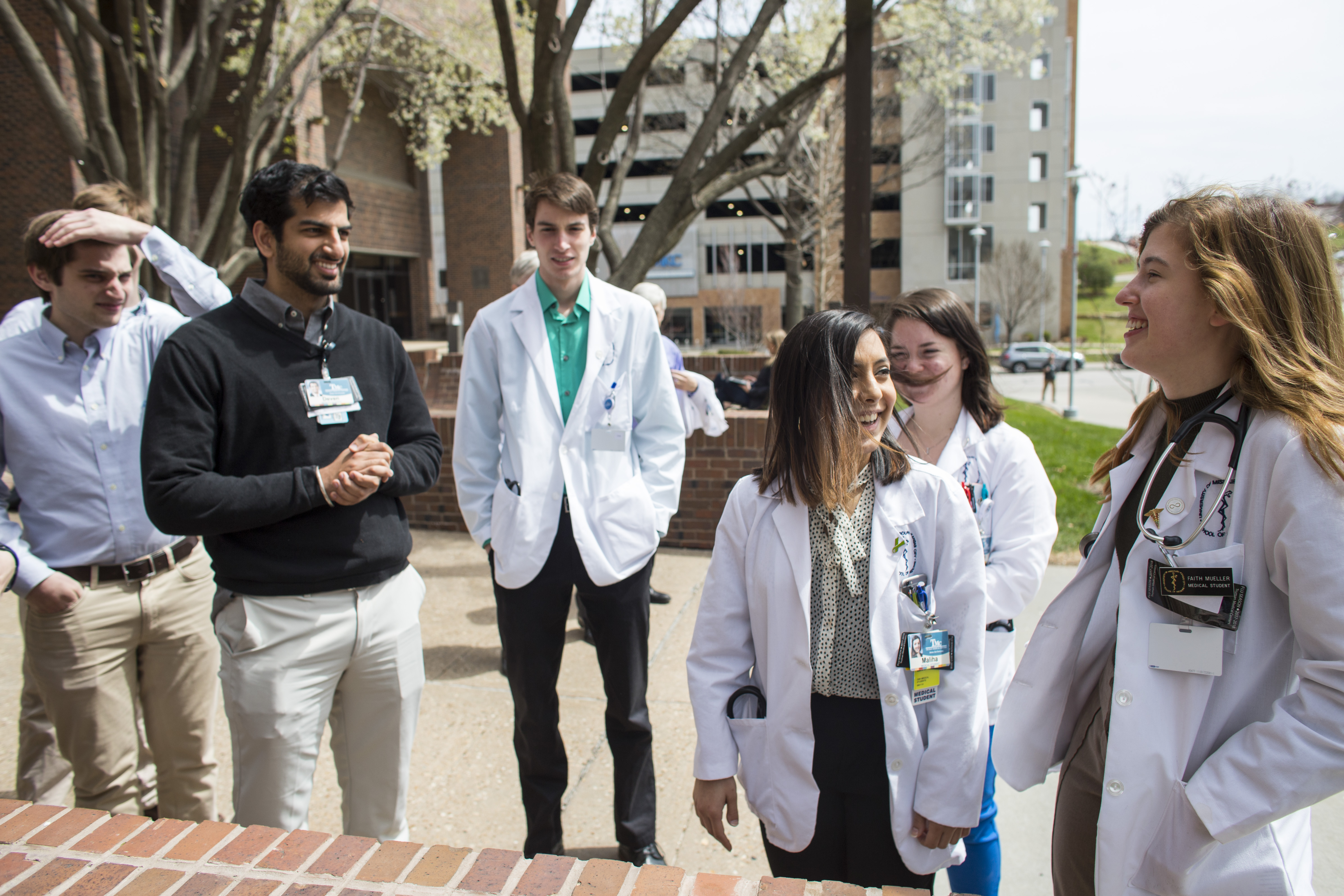 Students gathered in outdoor courtyard at UMKC School of Medicine